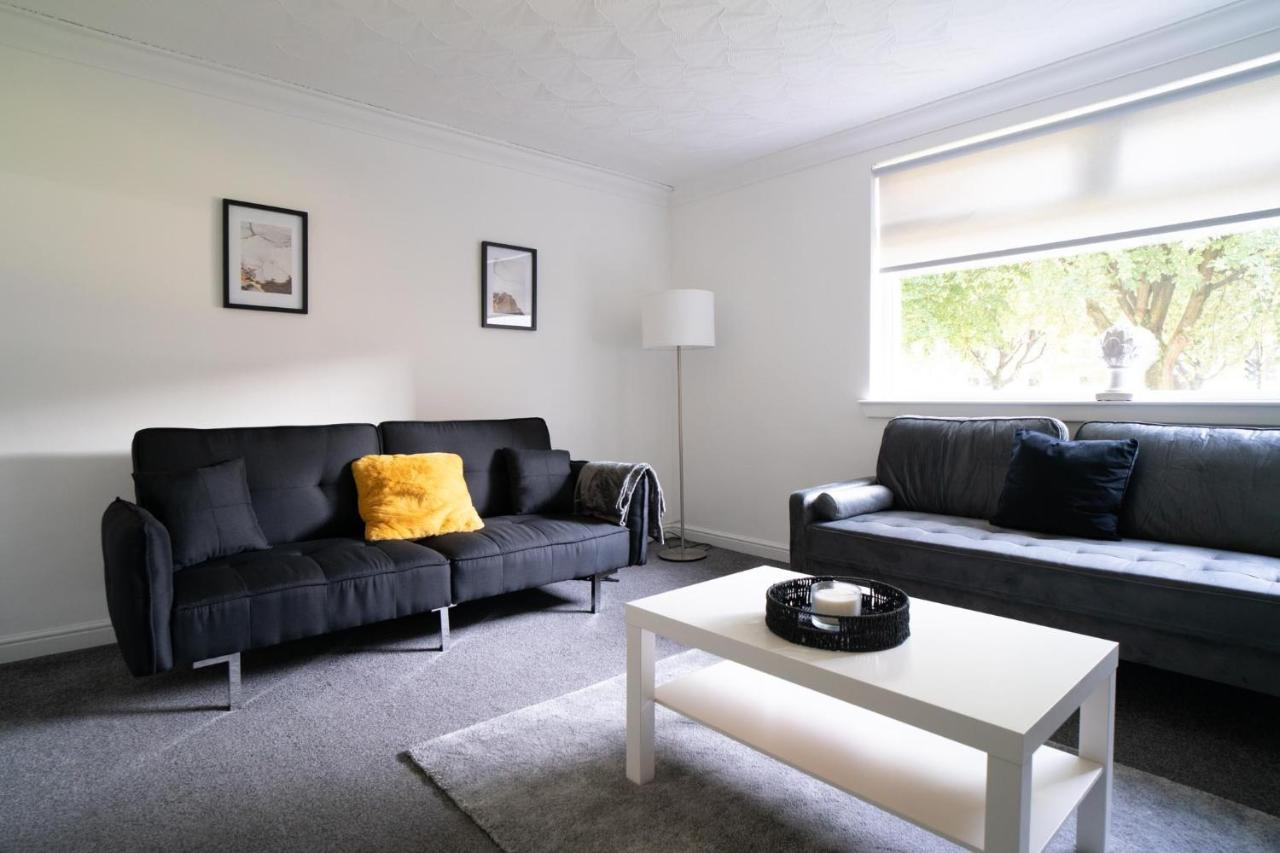Deedes Apartment Airdrie Exterior foto